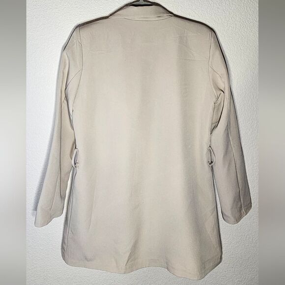 Boohoo Women's Jacket sz 10 Cream Double Button Overcoat with Belt Loops - Picture 4 of 7